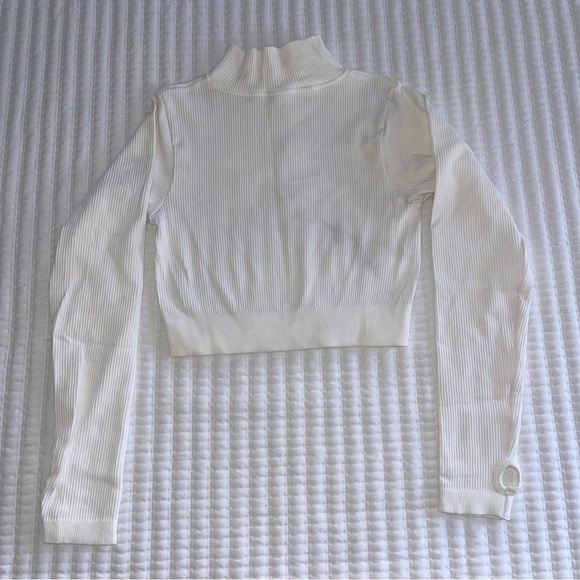 White Women's Ribbed Active Top - Picture 2 of 3